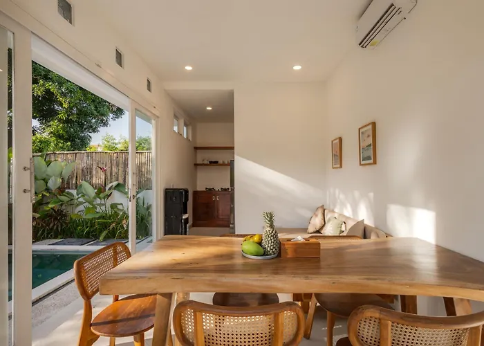 Kaizen New Modern 3br Rooftop Cinema Canggu