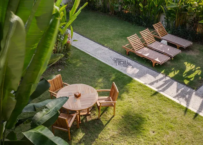 Villa Kaizen New Modern 3br Rooftop Cinema Canggu