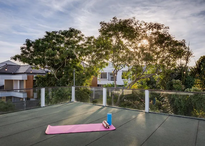 Kaizen New Modern 3br Rooftop Cinema Villa *
